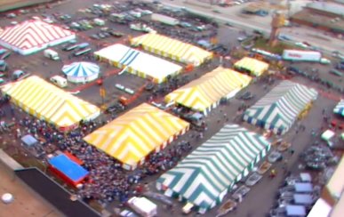 The 1988 fair drew more than 250,000 people.